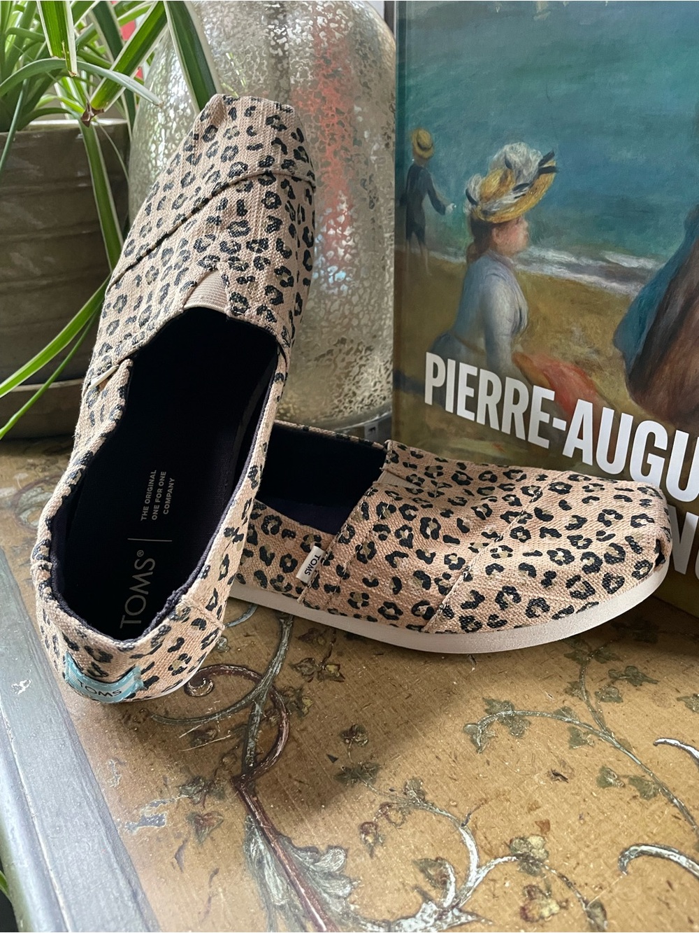 Toms Leopard Print Slip-On Flats - Taupe & Black